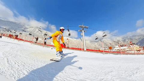 立减300！畅滑东方阿尔卑斯山 【西岭雪山官方滑雪营·3天2夜】3280元 一价全含：交通+住宿+餐饮+全程教学+门票索道+日场夜场雪票~成人孩子都可以报 商品图11