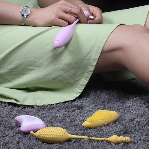 取悦小妖姬震动充电跳蛋女用无线遥控穿戴自慰玩具成人情趣性用品 商品图2