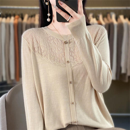 QHJY-JY906秋冬新款精纺圆领开衫女装羊毛针织毛衣外套复古绞花保暖上衣 商品图3