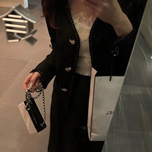 金蘑菇菇【白茶香香子】轻松时髦小香风外套上衣/短裤 半身裙套装 商品图2