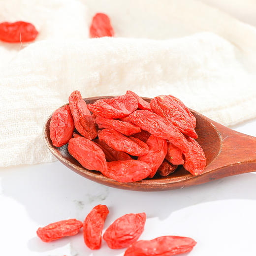 燕之坊 宁夏贡果枸杞 140g/罐 果形长扁 泡水煮汤皆宜  48小时发货 商品图3