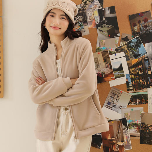 【摩登法则 摇粒绒外套】多个颜色 搭配不同风格 摇粒绒材质 柔软亲肤 商品图6