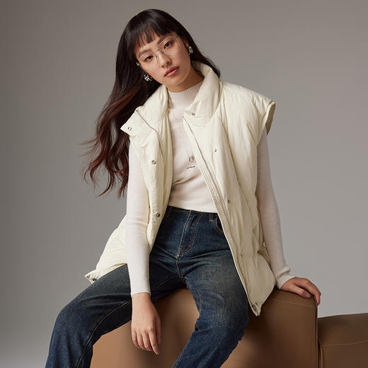 【品牌优选】IN AND ON90白鹅绒马甲男女2023冬季外穿加厚保暖羽绒马夹叠穿外套53788 商品图1