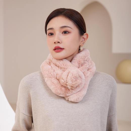 秋冬濑兔毛围脖 保暖围巾 商品图2