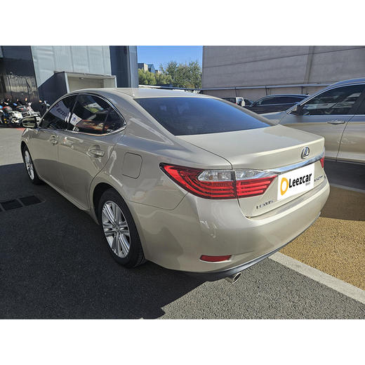 雷克萨斯 ES 250 精英版【长租-北京】 商品图3