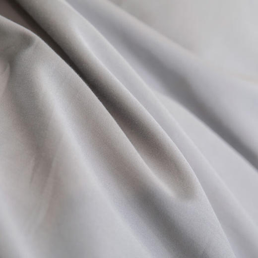 恒源祥（HYX） 恒源祥礼业TBK3016 80支长绒棉纯色绣花四件套-尼克斯（灰白）  220*240 商品图2