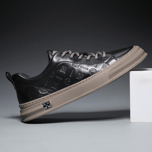 星期六男士柔软字母压纹休闲鞋SS23122001 商品图7