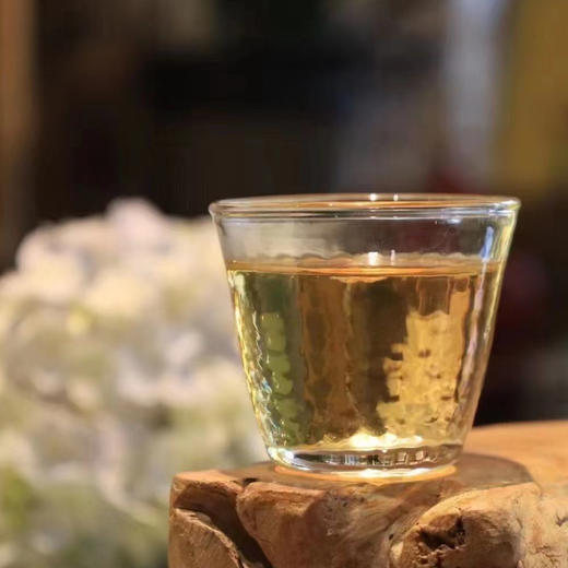 2023芝兰龙珠南糯山头春头采花香清甜白茶龙珠（100g/盒） 商品图2