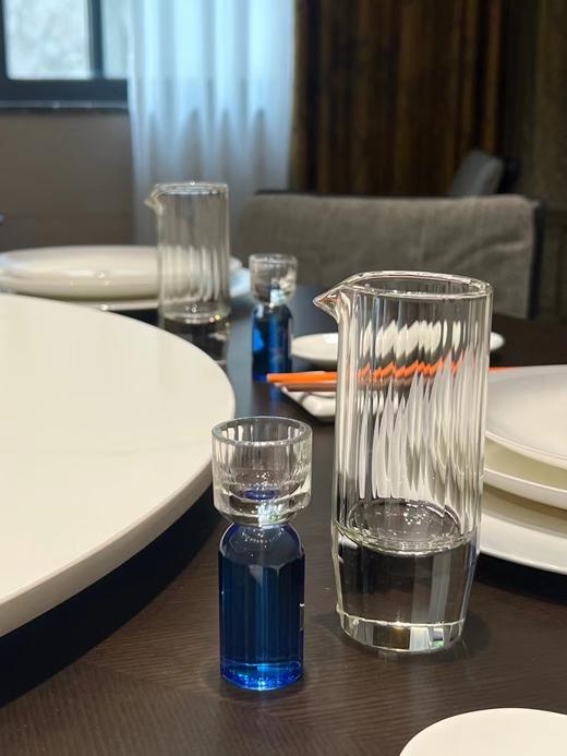Run Wu高脚白酒杯彩色钻石一口杯烈酒杯子分酒器一壶二杯白酒具套装 商品图4