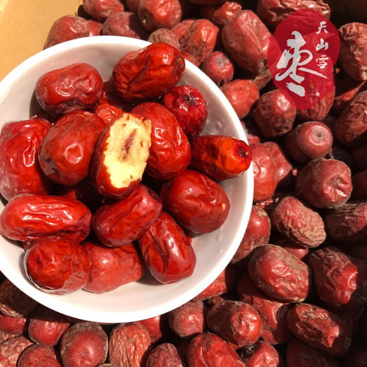 【软糯香甜】探疆人·天山雪枣 新疆树上风干枣若羌甜灰枣 商品图2