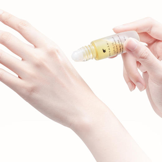 Sundari桑德丽莲花手部护理油 保湿滋润春夏护手霜 商品图4