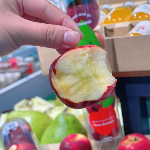 【进口樱桃小苹果】火箭桶苹果 商品图2