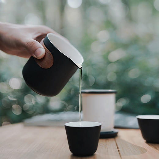【旅行便携套装】鸣盏陶瓷快客杯黑釉珍瓷茶具茶海茶漏茶巾品茗杯家用 商品图5