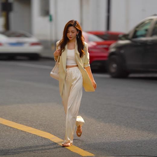 金蘑菇菇【甜茶西装】收官巨献！弹力TR 一款会呼吸的西装显瘦 商品图3