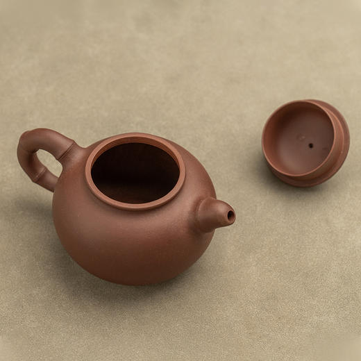 《祝运壶》 蔡咏梅   工艺美术师、陶瓷协会会员、优秀中青年女陶艺家 商品图2