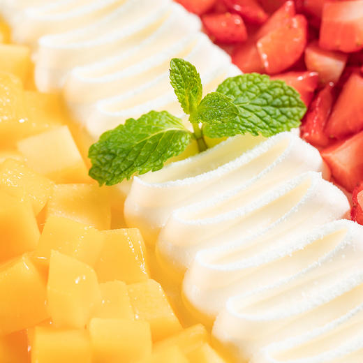 【恋恋心语】冰淇淋蛋糕。多汁芒果x微酸草莓 ，轮流绽放清爽果香。（149.9） 商品图3