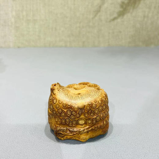蟾松水滴°竹根雕 商品图0