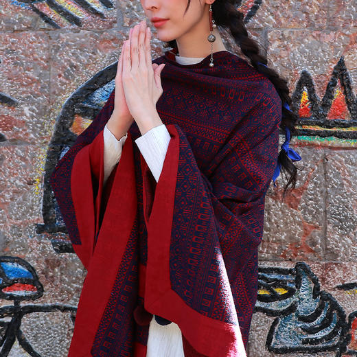 【线下热销款】赋丹朱拼接披肩 | 现货加急发 商品图1