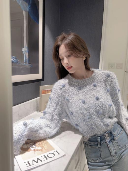 张心子【彩织毛球 】慵懒风日系宽松套头毛衣女秋冬新款时尚上衣  U2311018 商品图2