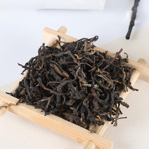 暖阳晒红红茶花香蜜香甘甜大叶种南糯山产区匠心工艺制作 商品图1