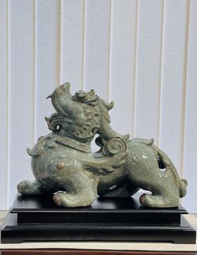 青釉貔貅摆件