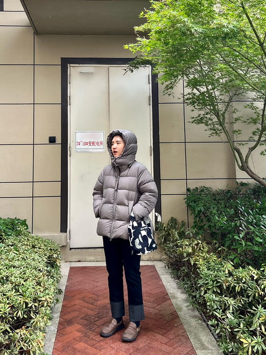 JN江南-蓬松饱满90白鸭绒三防面料可拆卸连帽羽绒服【包/清仓不退不换。 商品图5