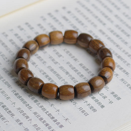 沉香木红檀黄金檀多圈手串6/8mm菩提根单圈，鸡翅木8mm多圈 越南沉香木 多宝珠 鸡翅木 绿檀 红檀 菩提木多圈手串木质饰品文玩【新疆西藏海南不发】 商品图11