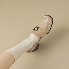 时尚个性，羊翻+牛皮粗跟单鞋QQ-168642