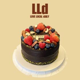 巧克力草莓森林【第一批丹东九九草莓上架】 · 奶油蛋糕