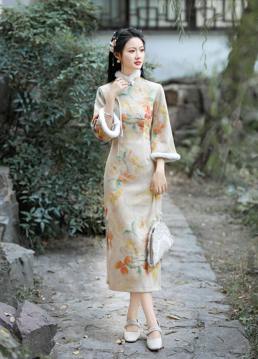 冬款改良长款年轻旗袍，日常气质少女毛领加厚加绒旗袍裙ZA-201 商品图2