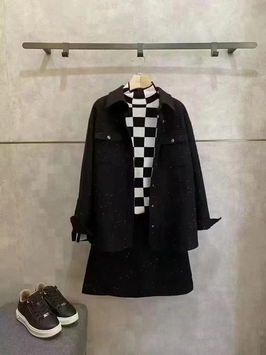 4F  比音勒芬 女外套 商品图0