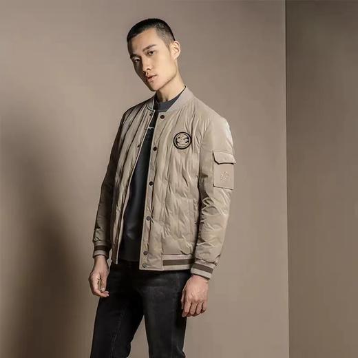 4FVY羽绒服 商品图0