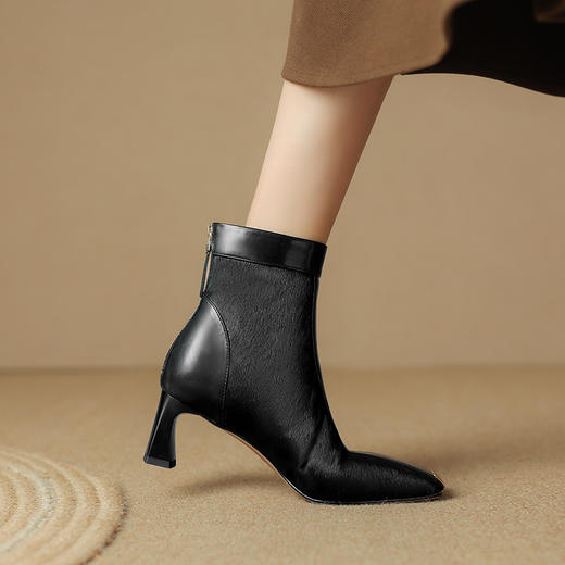 冬季新款，粗跟胎牛毛短靴LD-6631 商品图3