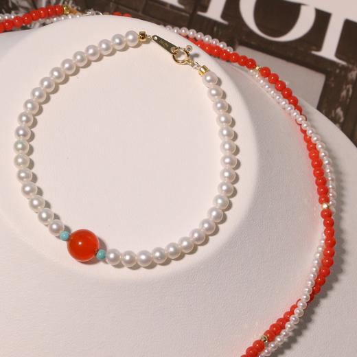 甄珠贝 南红珍珠手链 淡水4-5mm+8-9mm南红珠，点缀两颗绿松小珠 商品图2
