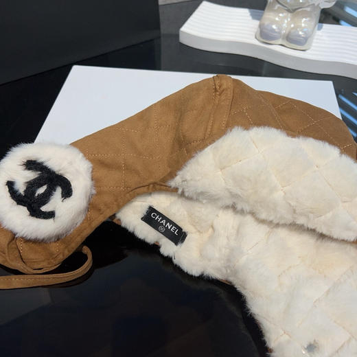 秋冬特惠💰170 Chanel 小香经典皮草雷锋护耳帽
来吧！这个冬天不再冷❄️豪华配置！皮毛一体 商品图4