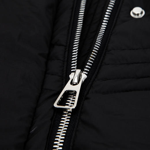 NR007斯尔丽2023冬季新款时尚设计感宽松短款减龄保暖显高白鸭绒羽绒服 商品图5