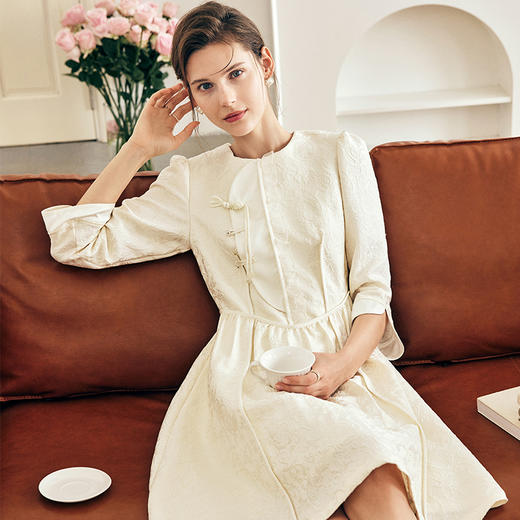 OLrain欧芮儿法式新中式连衣裙女秋季2023新款收腰宫廷风提花裙子 商品图0