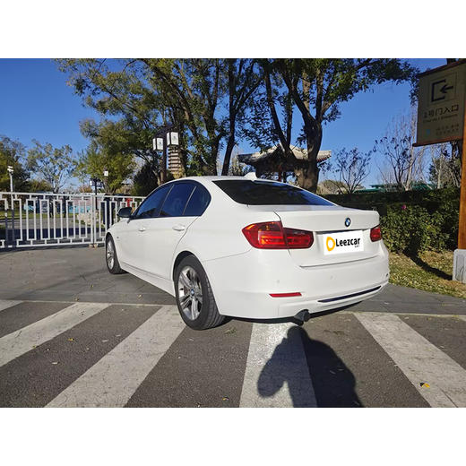 宝马 316i 运动设计套装【长租-北京】 商品图3