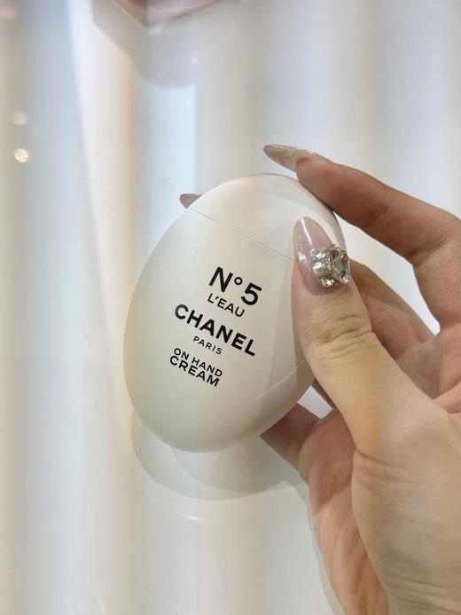 CHANEL 香奈儿护手霜(滋润/清爽)50ml 白鹅蛋/黑鹅蛋/五号之水 鹅卵石滋润保湿 商品图3