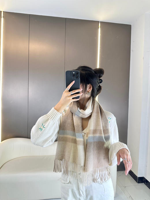 秋冬特惠💰240 上新LV路易威登2023海外专柜新男女通用围巾 商品图2