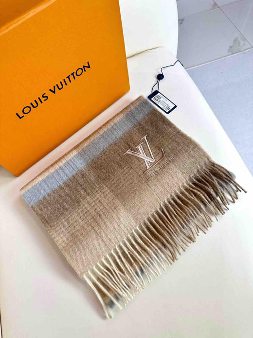秋冬特惠💰240 上新LV路易威登2023海外专柜新男女通用围巾 商品图4
