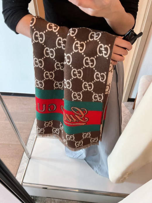 秋冬特惠💰140 GUCCI新款【盾牌羊绒围巾】配色超级有考究 商品图8