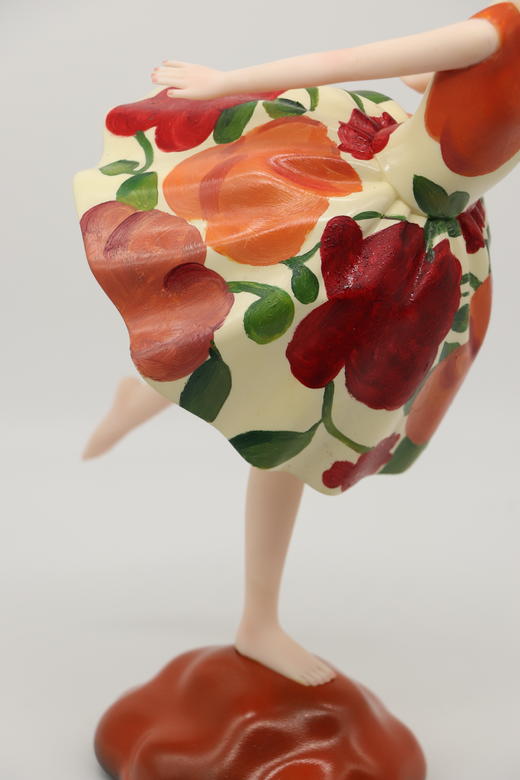 杨媛媛《玫瑰-晓》然女孩 商品图3