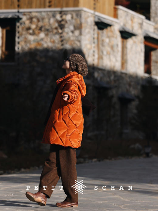 【双倍积分】PETIT SCHAN小闪 CLO#388 winter glaze 冬日琉璃 90白鹅绒高充绒量立领连帽中长款羽绒服 商品图5