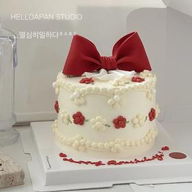 黑巢-红色系蝴蝶结生日蛋糕