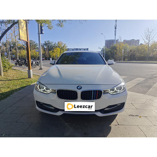 宝马 316i 运动设计套装【长租-北京】 商品图1