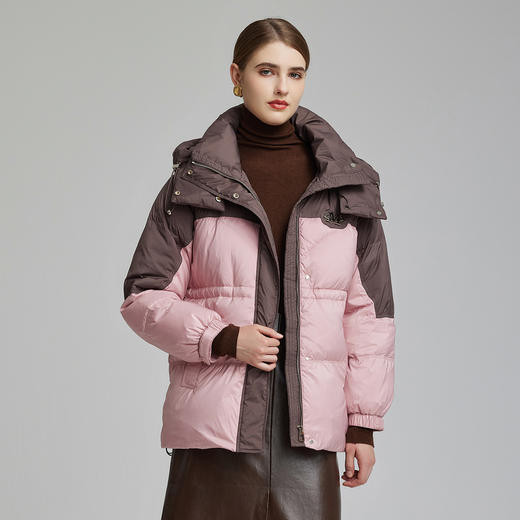 NR010斯尔丽23冬新款时尚撞色宽松保暖轻薄显瘦保暖白鸭绒连帽羽绒服 商品图0