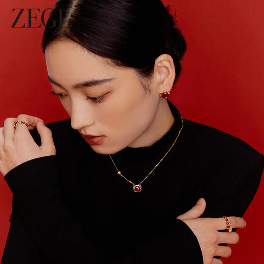ZEGL设计师本命年龙系列红玛瑙耳环女小众属龙S925银耳钉新年耳饰 商品图2