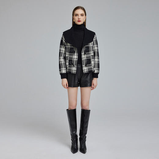 NG121斯尔丽2023秋冬新款撞色领时尚小款针织提花格子宽松版显瘦外套 商品图3