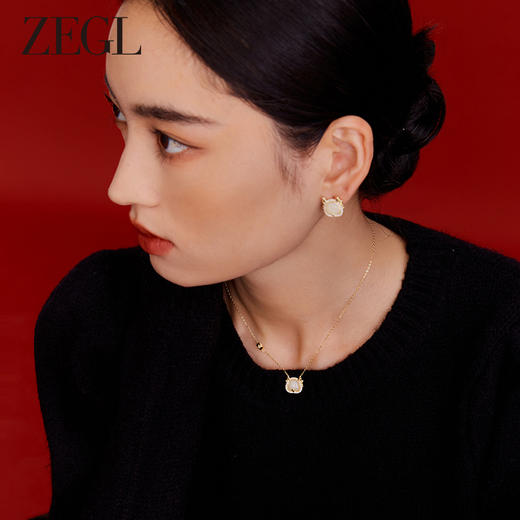 ZEGL设计师本命年龙系列福龙和田玉耳环女小众S925银耳钉新年耳饰 商品图3